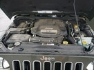 Jeep Wrangler 2016. 3.6L, 4x4, unlimited sahara, uszkodzony bok - 9