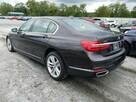 BMW 750 2017, 4.4L, 4x4, porysowany lakier - 3