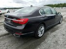 BMW 750 2017, 4.4L, 4x4, porysowany lakier - 4