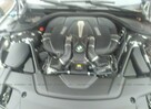 BMW 750 2017, 4.4L, uszkodzony bok - 9