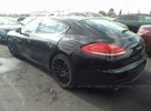 Porsche Panamera 2015, 3.0L hybryda, uszkodzony tył - 3