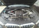 BMW X5 2019, 3.0L, 4x4, uszkodzony bok - 9