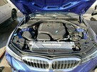 BMW 330 2019, 2.0L, uszkodzony tył - 9