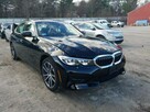 BMW 330 2020, 2.0L, 4x4, uszkodzony bok - 2