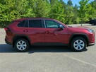Toyota RAV-4 LE - 2
