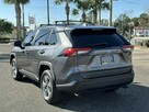 Toyota RAV-4 LE - 4