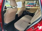 Toyota RAV-4 LE - 6