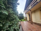 Dom na kształtnej działce z altaną i dużym ogrodem - 4