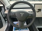 Tesla Model 3 - 8