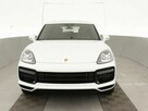 Porsche Cayenne Turbo 2022 V8 - 2
