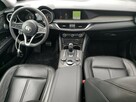 Alfa Romeo Stelvio Veloce - 8