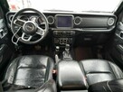 Jeep Wrangler Unlimited Sahara 3.6 V6 - 8