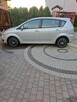 Samochód Toyota Corolla Verso - 3
