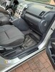 Samochód Toyota Corolla Verso - 10
