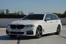 BMW M550i 252 KM xDrive M Sport Panorama/ Kamera/ Full LED/Skóra/Head Up/Hak - 3