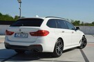 BMW M550i 252 KM xDrive M Sport Panorama/ Kamera/ Full LED/Skóra/Head Up/Hak - 12