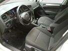 Volkswagen Golf - 11