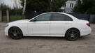 Mercedes E 220 Polski salon . Stan idealny. Gwarancja - 8