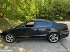 Volkswagen Passat - 2