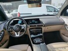 Mercedes EQC - 9