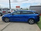 Renault Megane E-Tech Hybrid - 8