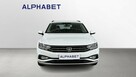 Volkswagen Passat Variant 2.0 TDI EVO 150 KM 6 biegów Essence - 8