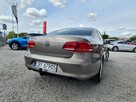 Volkswagen Passat Klimatronik 2xPDC Grzane Fotele Halogeny Komputer Alu Wzorowy Stan - 2