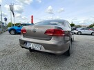 Volkswagen Passat Klimatronik 2xPDC Grzane Fotele Halogeny Komputer Alu Wzorowy Stan - 9