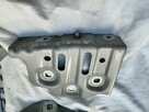 Mocowanie błotnika lewy przód Renault Austral 631230165R - 2