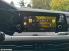 Volkswagen Golf VIII 2.0 TDI Life - 15