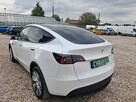 Tesla Y - 4