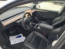 Tesla Y - 7