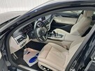 BMW 730 - 7