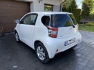 Piękna Toyota IQ 1.0 benzyna Biała perła Bezwypadkowa - 3