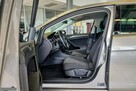 Volkswagen Golf - 9