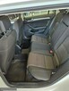 Volkswagen Passat - 16