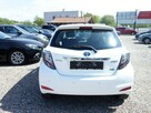 Toyota Yaris Nowa Bateria Stan Bdb - 4
