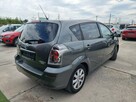 Toyota Corolla Verso - 5