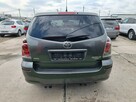 Toyota Corolla Verso - 6