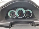 Toyota Corolla Verso - 16