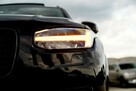 Volvo XC 90 R-DESIGN panorama FUL LED 7-os hak el.sam parkuje KAMERY pneumat MAX - 7