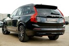 Volvo XC 90 R-DESIGN panorama FUL LED 7-os hak el.sam parkuje KAMERY pneumat MAX - 12