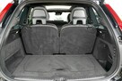 Volvo XC 90 R-DESIGN panorama FUL LED 7-os hak el.sam parkuje KAMERY pneumat MAX - 15