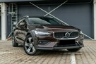Volvo V60 Cross Country B4 AWD / Harman Kardon / Skóry / VAT 23% / Hak / BLISS / ASO - 9