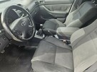 Toyota Avensis 1,8 benzyna - 5