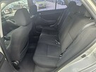 Toyota Avensis 1,8 benzyna - 7