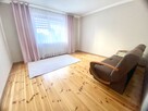 Dom-dwa niezależne pięta,2 x garaż, działka 1400m² - 11