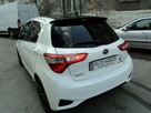 sprzedam TOYOTE YARIS hybryde 1.5 wersja GT alkantar,skóra - 5