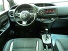 sprzedam TOYOTE YARIS hybryde 1.5 wersja GT alkantar,skóra - 7