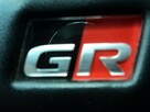 sprzedam TOYOTE YARIS hybryde 1.5 wersja GT alkantar,skóra - 9